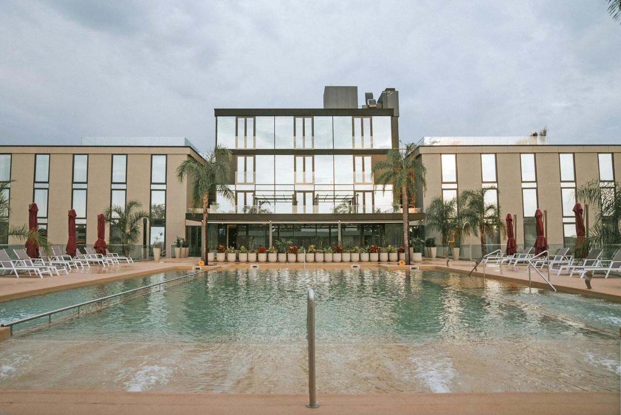 Howard Johnson Plaza La Ribera Resistência Exterior foto